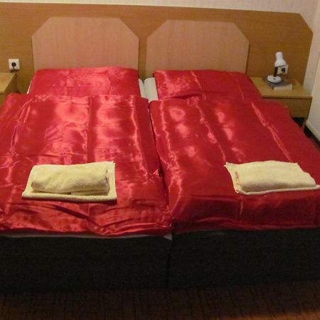 Pension Hostad Gabcikovo Εξωτερικό φωτογραφία