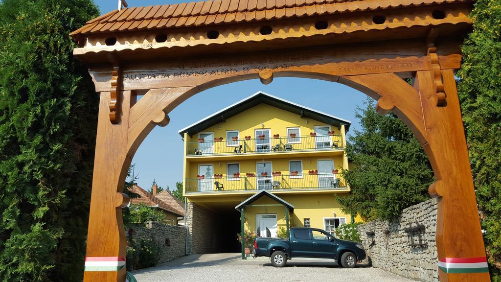 Pension Hostad Gabcikovo Εξωτερικό φωτογραφία